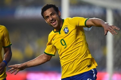 ブラジル、フレッジのゴールでセルビアに辛勝