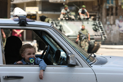 混迷続くレバノン、富裕層当て込み避難商売