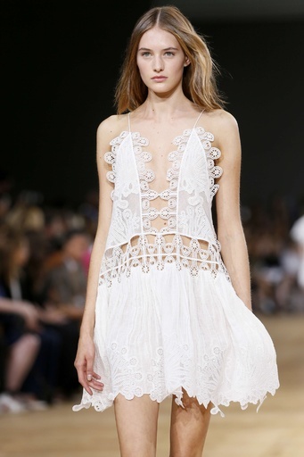 シンプルでエレガントな究極のフレンチガール、「クロエ」15年春夏