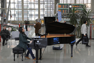 「練習の音がうるさい」と訴えられたピアニストに無罪、スペイン