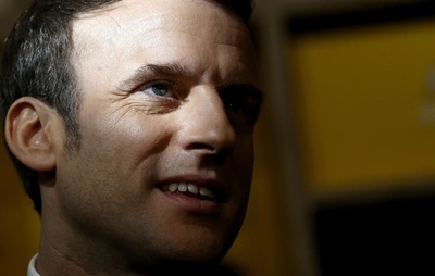 対イタリア国境封鎖は「誤った判断」、マクロン仏大統領