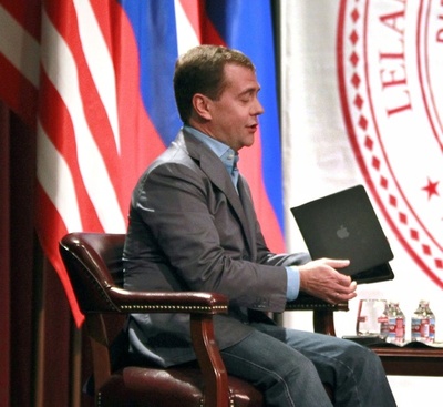 ロシア閣僚の端末、アップルからサムスンに切り替え スパイ警戒