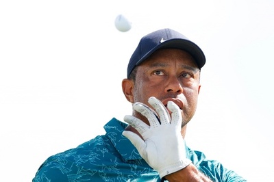 ウッズ、2日目アンダーパーで15位浮上 首位はシェフラーとスピース