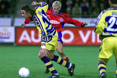 元伊代表、90年代に使用したサプリの調査求める 相次ぐ盟友の死受け