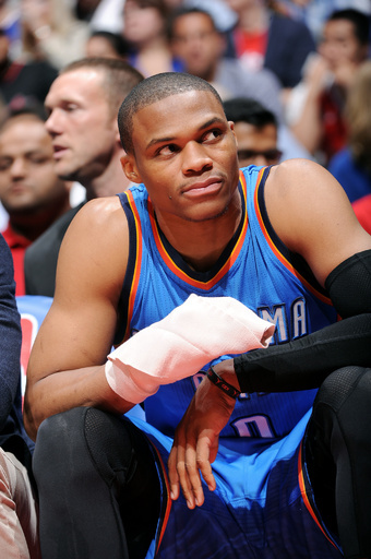 サンダーにまた故障者、ウエストブルックが4週間の離脱