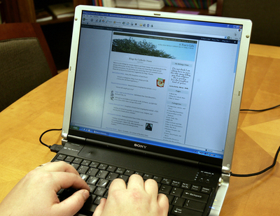 ブログを無料新聞で地域限定発行、米国のベンチャー