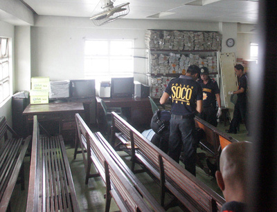 フィリピンの法廷内で被告の男が発砲、原告含む2人死亡 男は自殺