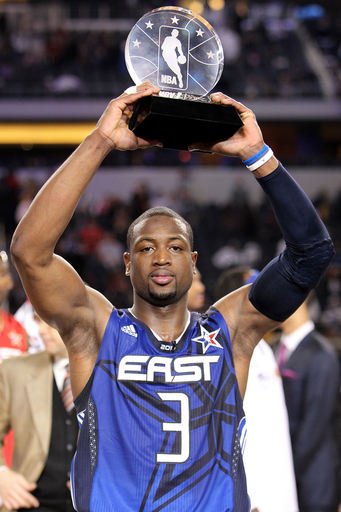 イーストが勝利 MVPはウェイド、NBAオールスター