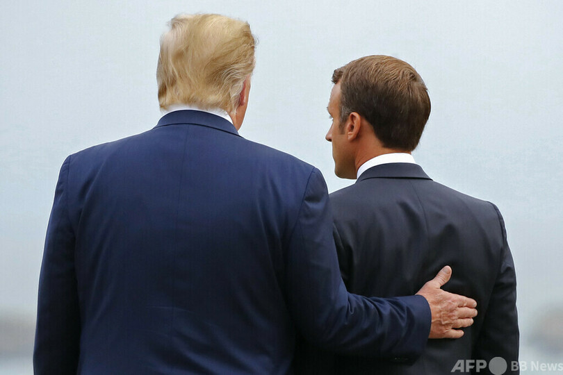 マクロン氏は中国の「尻にキス」 トランプ氏が批判