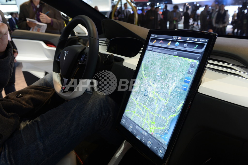 車載コンピューターへの不正侵入、研究者らが脆弱性を指摘 車載コンピューターへの不正侵入、研究者らが脆弱性を指摘