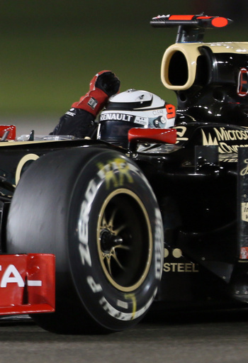 ライコネンが優勝、可夢偉は6位入賞 アブダビGP 写真10枚 国際ニュース