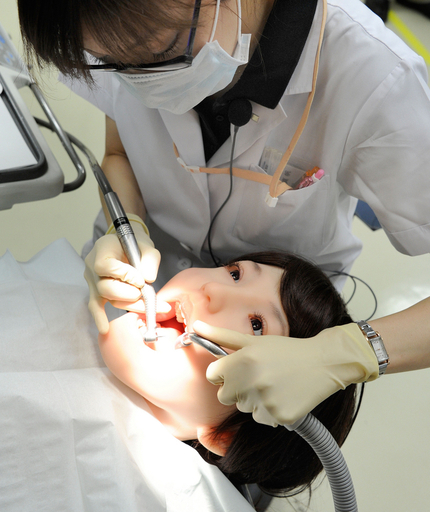 歯科実習用患者ロボ 昭和花子2 を公開 写真7枚 国際ニュース Afpbb News 歯科実習用患者ロボ 昭和花子2 を公開 写真7枚 国際ニュース Afpbb News