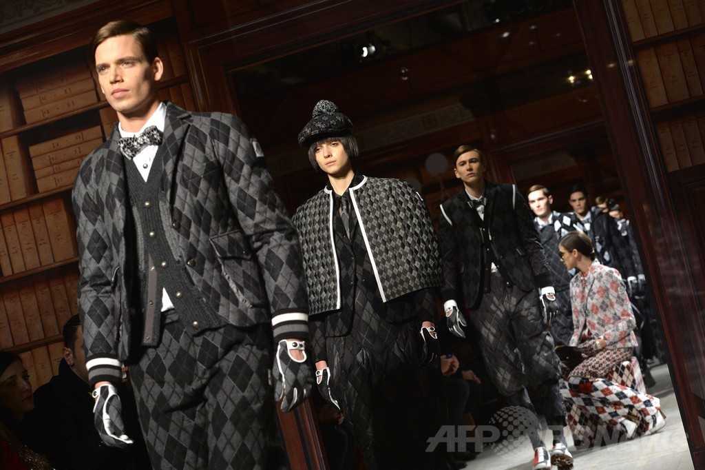 ＜14/15年秋冬ミラノ・メンズコレクション＞モンクレール ガム・ブルー