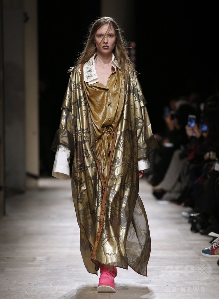 「アンドレアス・クロンターラー フォー ヴィヴィアン・ウエストウッド」16/17年秋冬