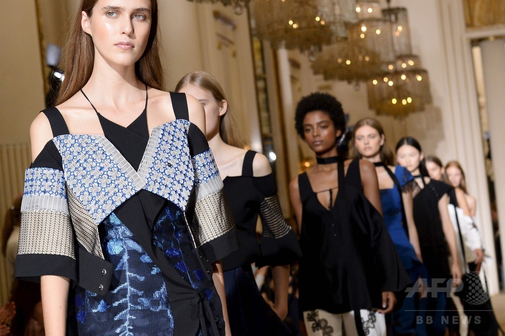 「ローラン ムレ」17年春夏