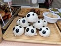チャイナフェスティバル２０２４札幌で展示・販売された「パンダまんじゅう」（2024年8月31日撮影）。(c)Xinhua News