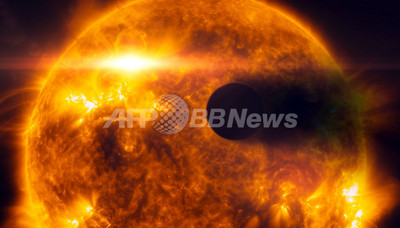 大気が蒸発する灼熱の惑星「HD 189733b」 写真1枚 国際ニュース：AFPBB