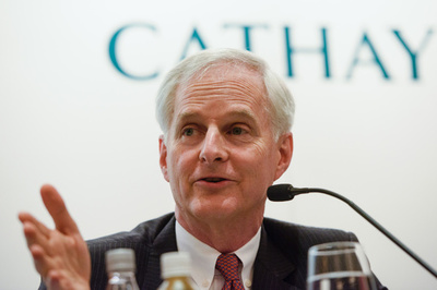 香港キャセイ航空のスローサー会長が辞任、引退のため