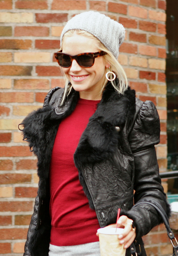 ＜2007サンダンス映画祭＞シエナ・ミラーが登場 - 米国