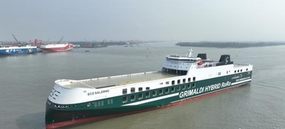 二酸化炭素を50パーセント削減した中国の省エネRO-RO貨物船