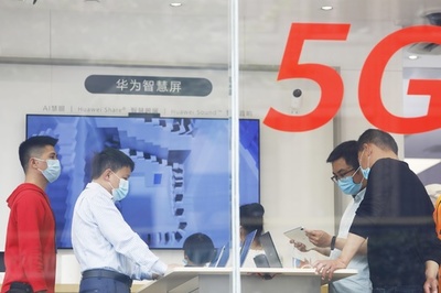 中国の携帯電話市場が急速に回復  5G人気が拍車