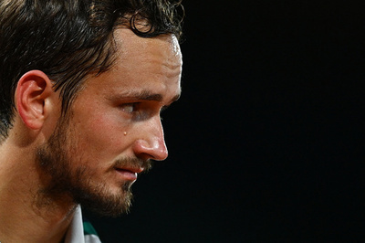 メドベージェフ初戦敗退 錦織は2回戦へ ノベンティOP