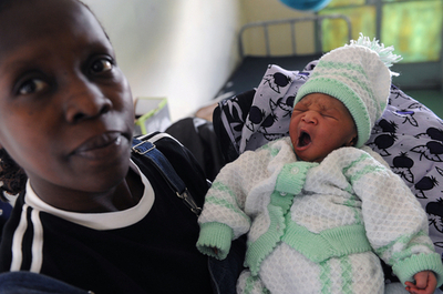 オバマ米大統領誕生と同時刻に生まれた赤ちゃん、ケニア
