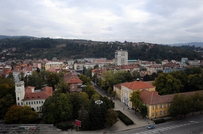 78歳男性、小学校に入学 ブルガリア