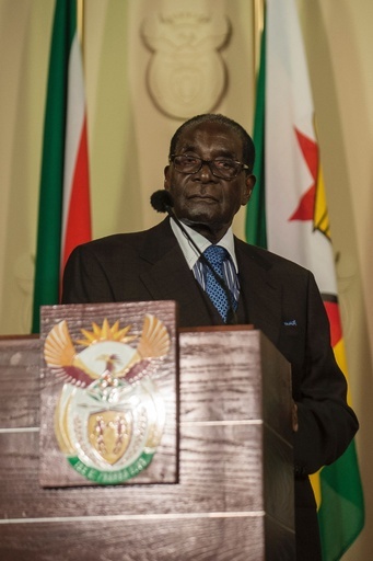 経済危機のジンバブエ、1100億円かけ「ムガベ大学」設立へ