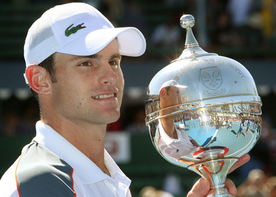 ロディック バグダティスを降してクーヨン・クラシック3連覇を果たす