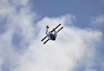 男子エアリアル、中国勢がメダル独占 冬季アジア大会