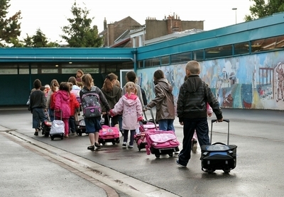 バイリンガルの子供はマルチタスクが得意、カナダ研究