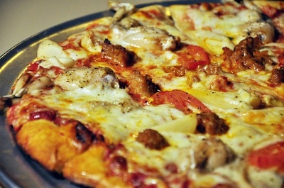 「ニシキヘビ」のピザはいかが？ 米フロリダ