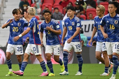 日本がバーレーンに3発快勝、準々決勝はイランと対戦 アジア杯