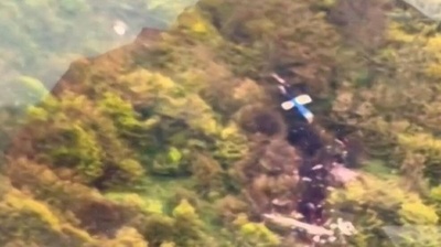 動画:イラン大統領搭乗ヘリ発見、生存の兆候なし