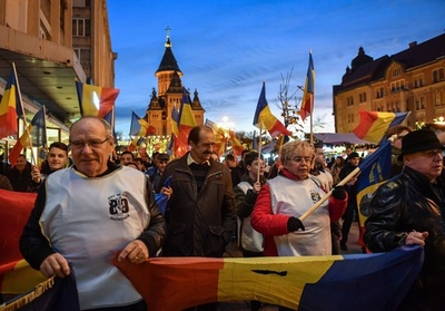 ルーマニア革命から30年、始まりの地で「自由の行進」