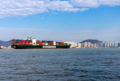 中国 ギリシャを抜いて世界一の「船主国」に