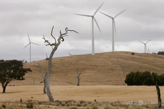 風力発電用ブレードに押しつぶされ男性死亡 オーストラリア