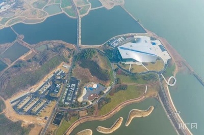 長江鄱陽湖水生生物保護センターがオープン