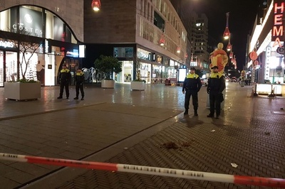 ハーグの商店街で刺傷事件、3人負傷 オランダ