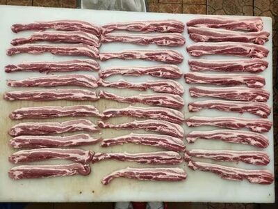 「これが本当の豚バラ焼肉」…韓国の肉屋店長が見本「基本をしっかりとやれ」