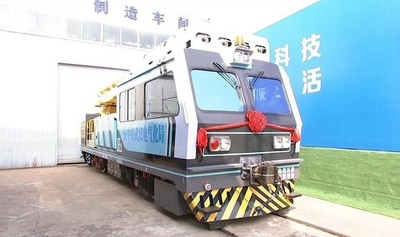 中国初の水素エネルギー地下鉄工事作業車が湖北省でラインオフ