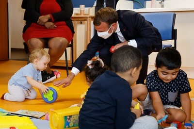 「男の産休」を4週間に倍増へ、うち1週間の取得は義務 仏