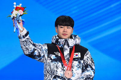 韓国の五輪メダリストが飲酒運転で事故 18か月の資格停止