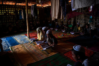 8歳と11歳の教え子をレイプ、イスラム神学校の校長逮捕 バングラ