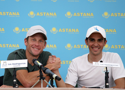 アームストロング 「アスタナは幸せな1つの大きな家族」