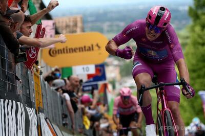 ピーダスンが4勝目、デルトロはリード拡大 ジロ・デ・イタリア