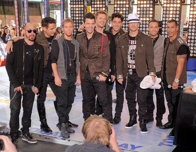 NKOTBとBSBがTVで共演、ジョイントツアーをPR