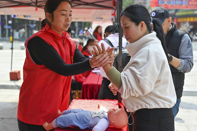 「AI×家政」急成長 経験からデータへ