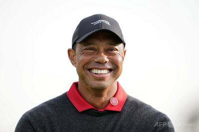 ウッズ、トランプ米大統領長男元妻との交際を宣言